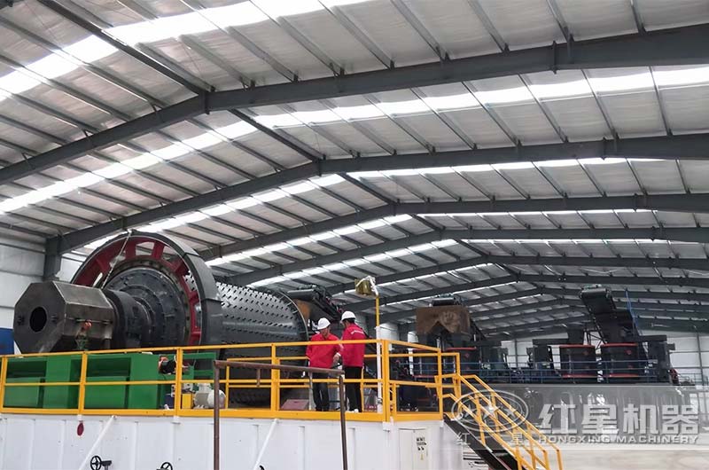 球磨機環(huán)保生產車間整潔明亮 球磨機環(huán)保生產車間整潔明亮